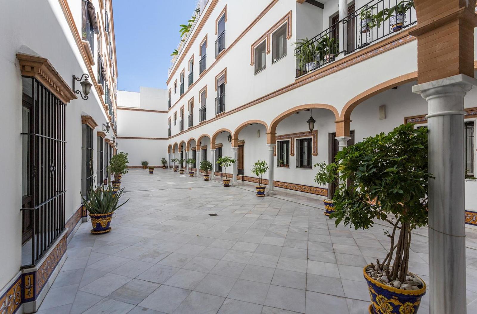 Santa Catalina Patio Andaluz — Fotos 2